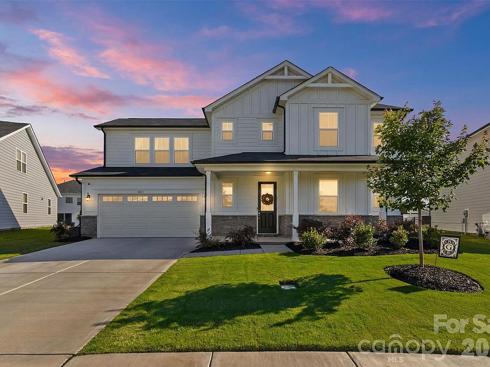 1st image of 2621 Crimson Way
