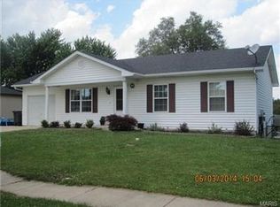 1454 Bishop Dr, Troy, MO 63379