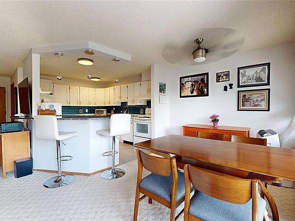 4th image of UNIT 309-2727 Victoria AVENUE