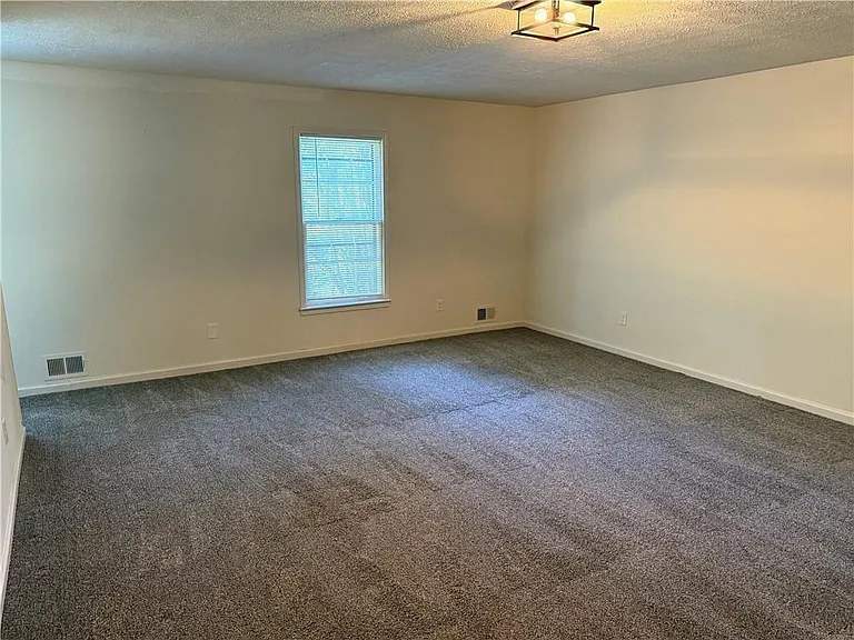 1253 Tinderbox Ln NW — Photo 11