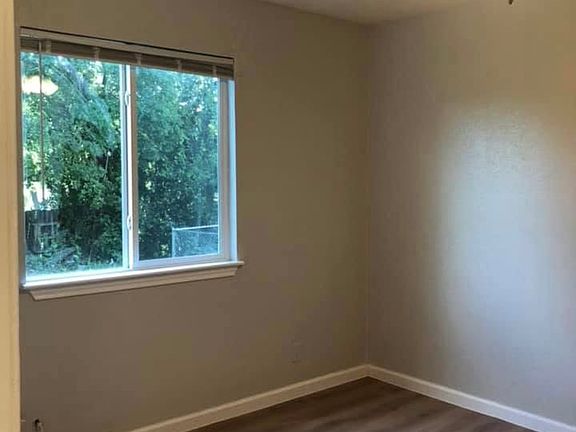3rd image of 1117 Burkett St APT C