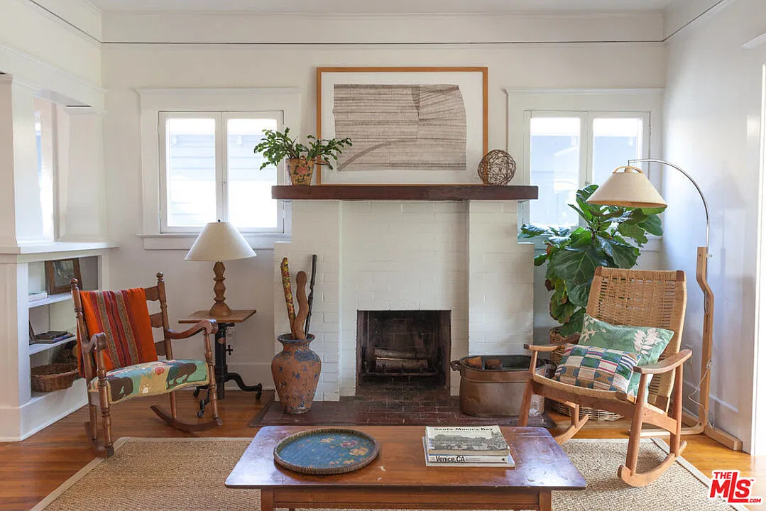 3 bed, 2.5 bath, 1914 sqft, $9,850 — Photo 4