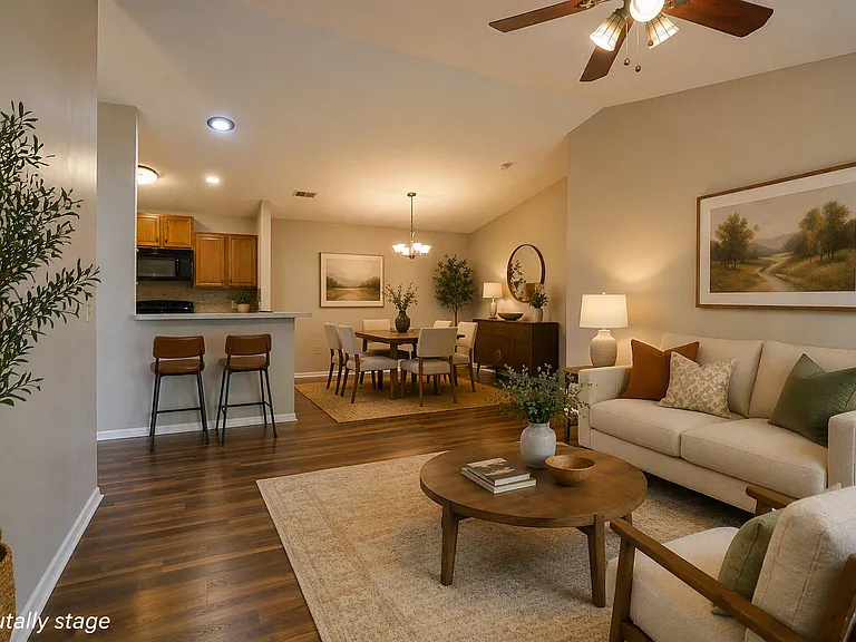 6635 Brigham Sq #7 — Photo 2