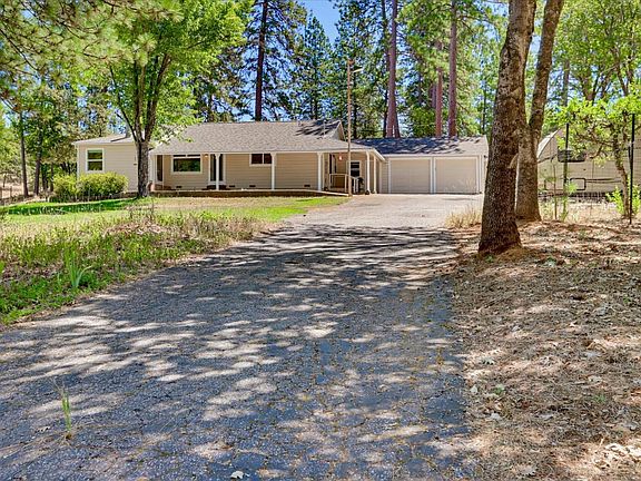 2nd image of 12149 Hidden Valley Rd