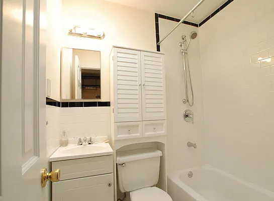 Rented by Corcoran | media 8