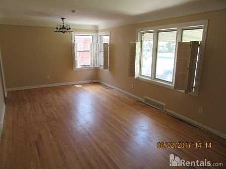 4th image of 24730 Gardner Ave