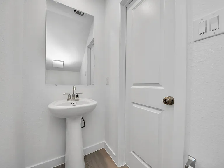 27443 Sunterra Village Dr — Photo 7