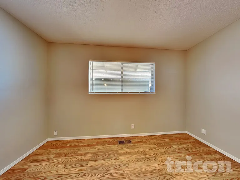 1645 Vance Way — Photo 7