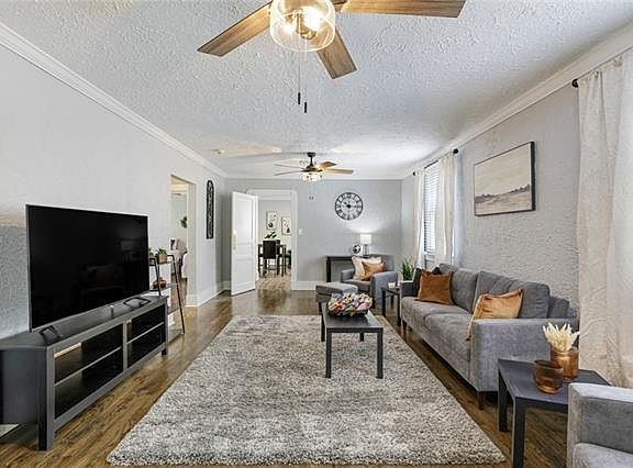 3rd image of 4607 Elysian Fields Ave