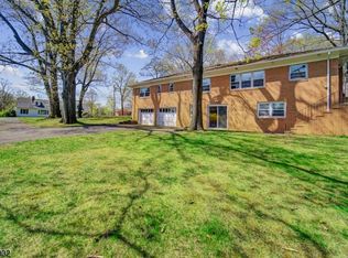 3 Pond Hill Rd, Morristown, NJ 07960