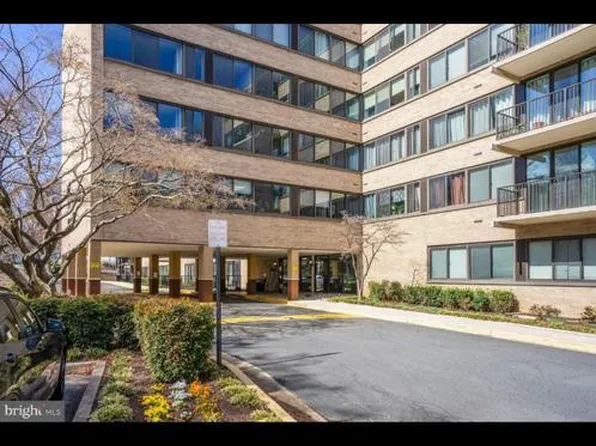 600 Roosevelt Blvd APT 103, Falls Church, VA 22044