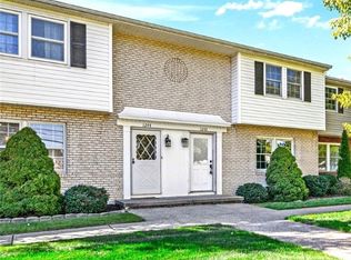 1242 N Carpenter Rd, Brunswick, OH 44212