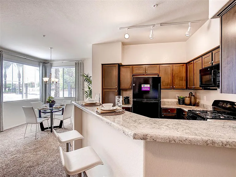 MARTIN APARTMENT HOMES — Photo 4