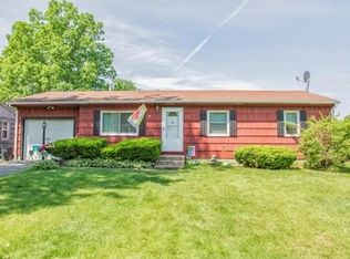 126 Hanson Dr, Springfield, MA 01128