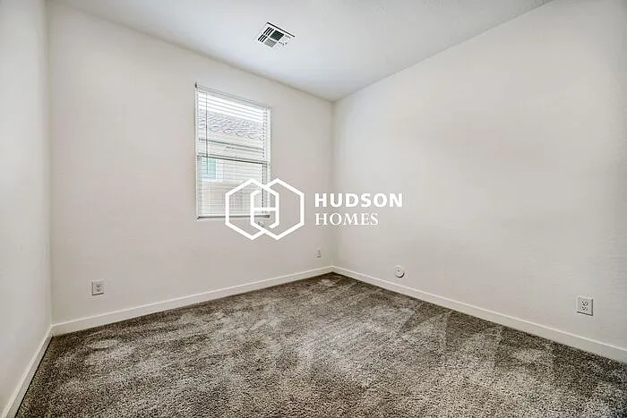 6326 W Raymond St — Photo 22