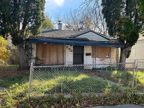 293 Rapid St, Pontiac, MI 48341