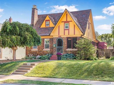 1517 W Lombard St, Davenport, IA, 52804