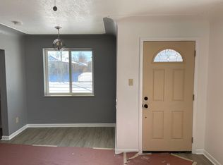 5041 E Thrill Pl, Denver, CO 80207