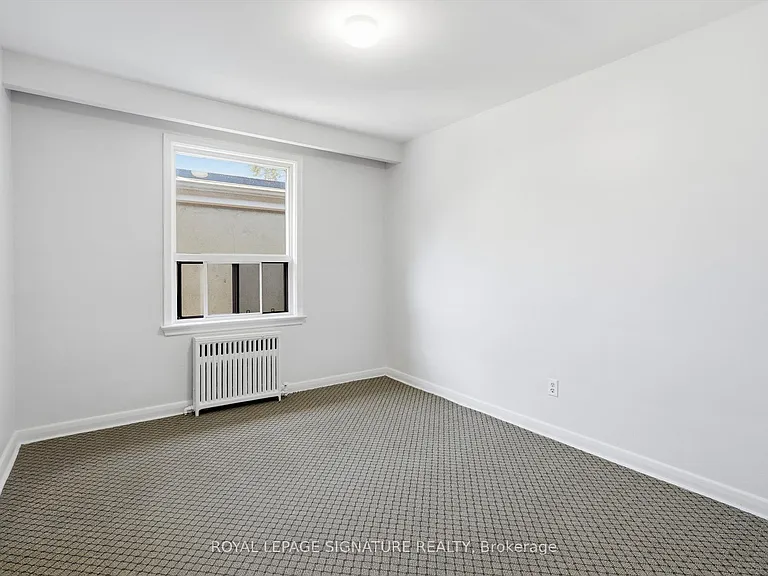 46 Albert Ave #5 — Photo 16