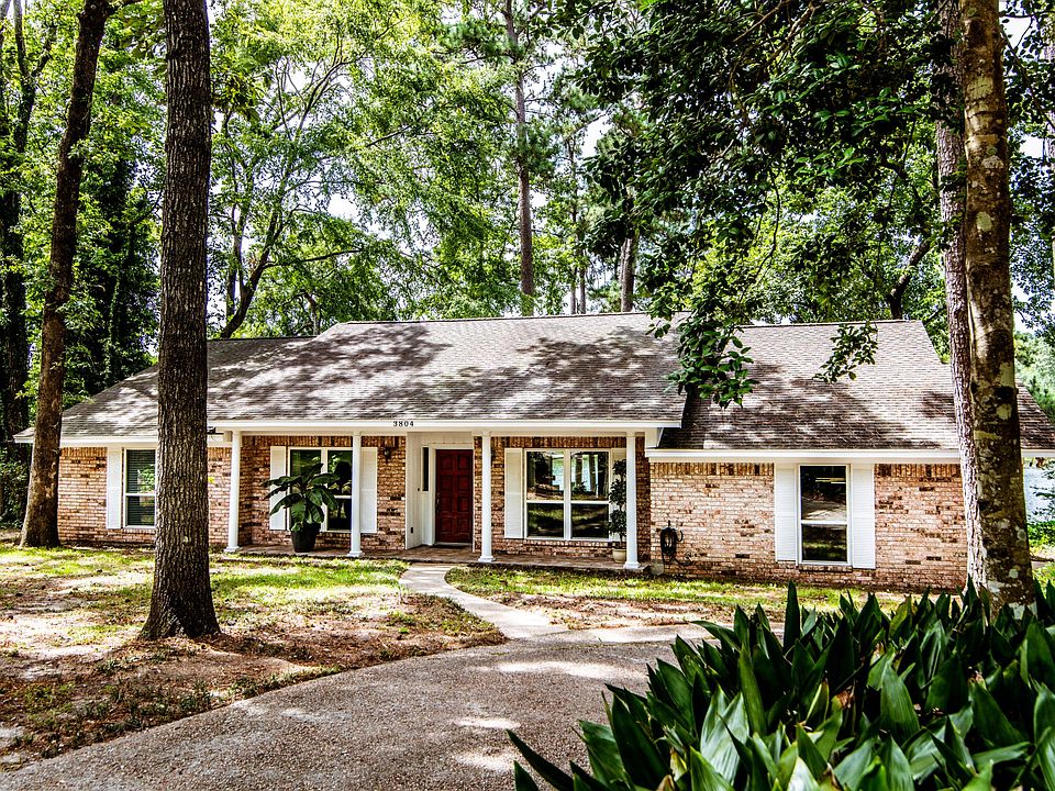 1st image of 3804 Summer Ln