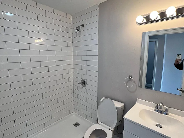 483 Martin Luther King Jr Dr #1 — Photo 4