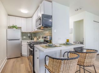 382 Penn, Glen Ellyn, IL 60137