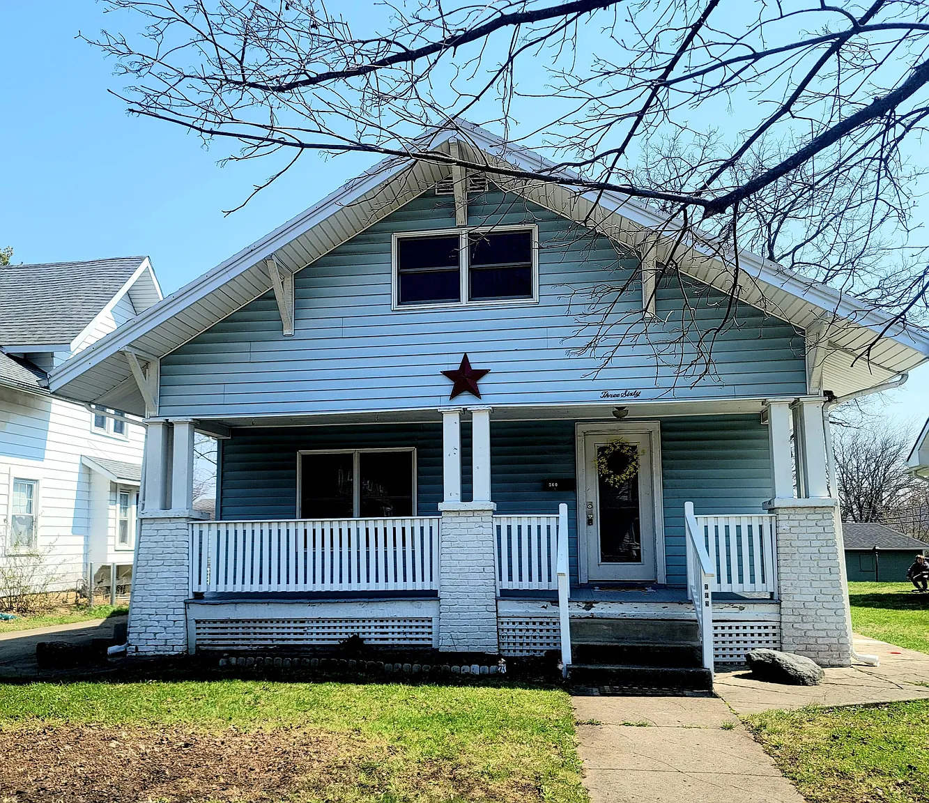 360 S Douglas Ave photo 1