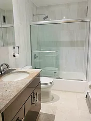 Rented by R New York