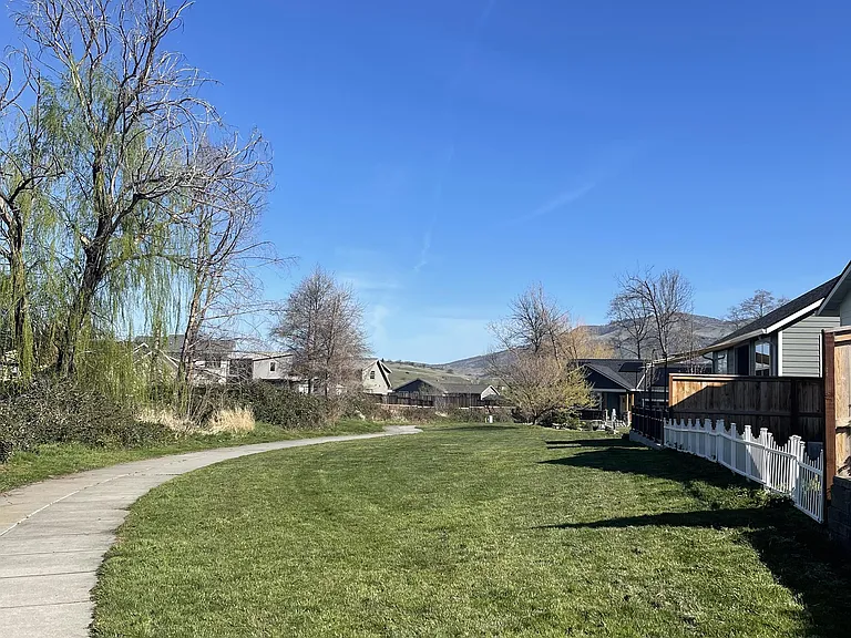 401 Creekside Way #A — Photo 15