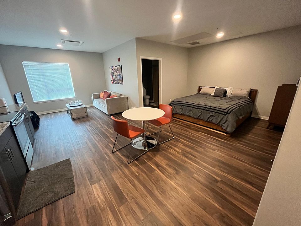 1st image of 6404 Paseo St #133