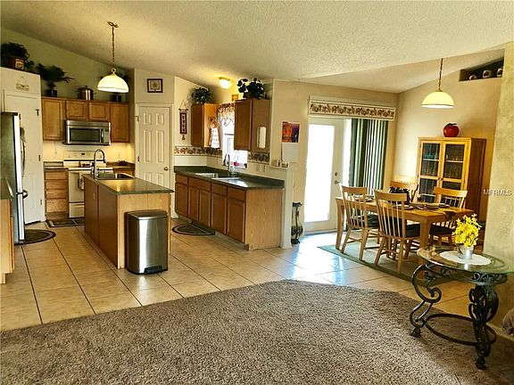5th image of 1716 Morven Ct