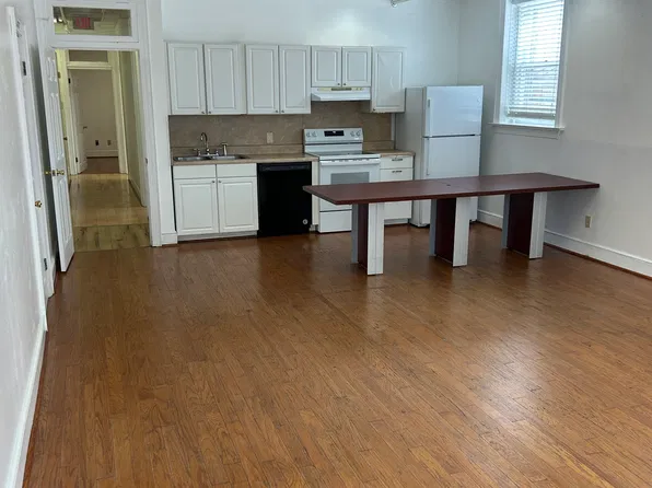 101 N Main St, Blacksburg, VA 24060