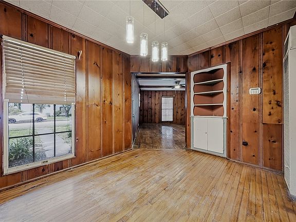 5th image of 225 Glendale Dr