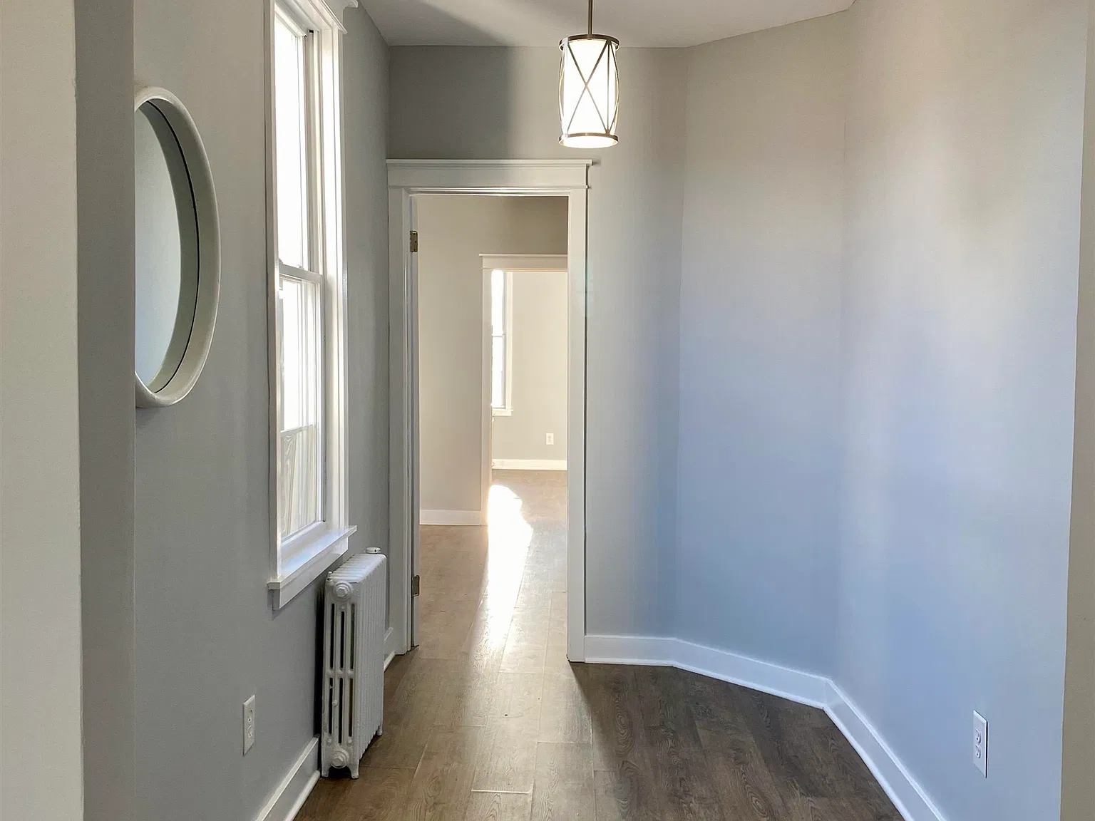 1 bed, 1.0 bath, 750 sqft, $2,000 — Photo 4