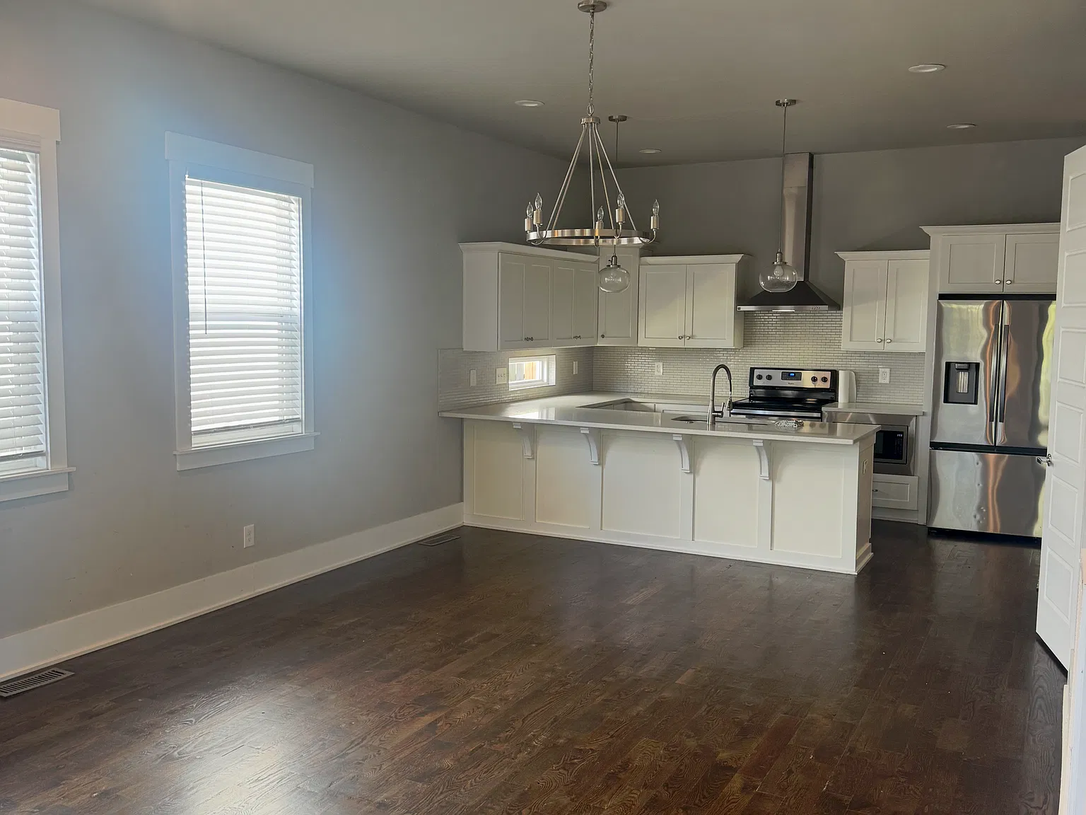 3 bed, 1775 sqft, $2,800 — Photo 4
