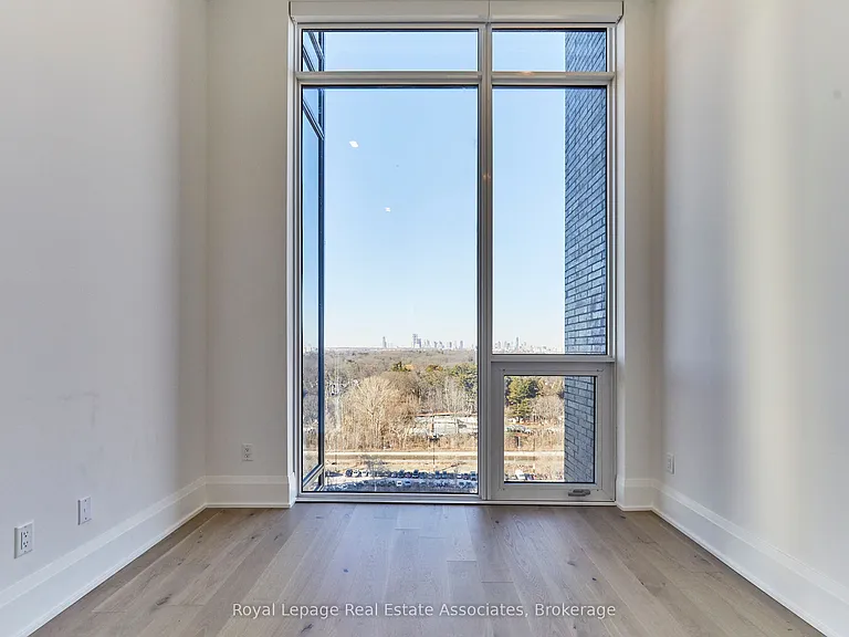 21 Park St E #1803 — Photo 26