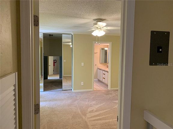 4th image of 2946 Poplar Ave