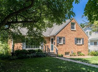 920 17th St, Marion, IA 52302