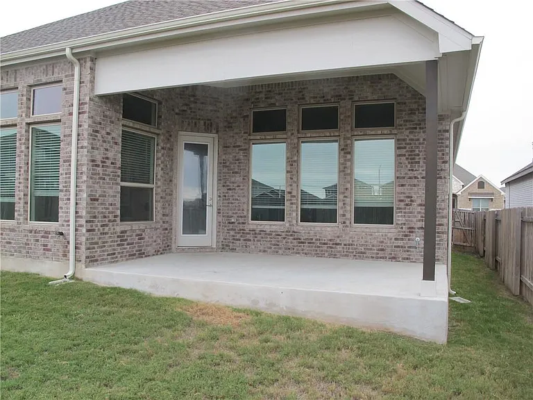 635 Spinnaker Loop — Photo 30