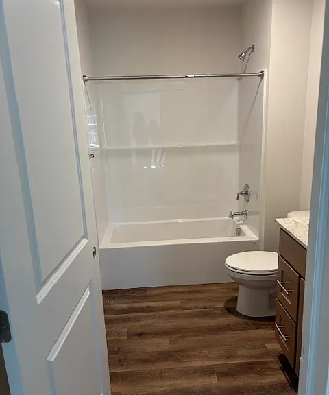 2nd bathroom