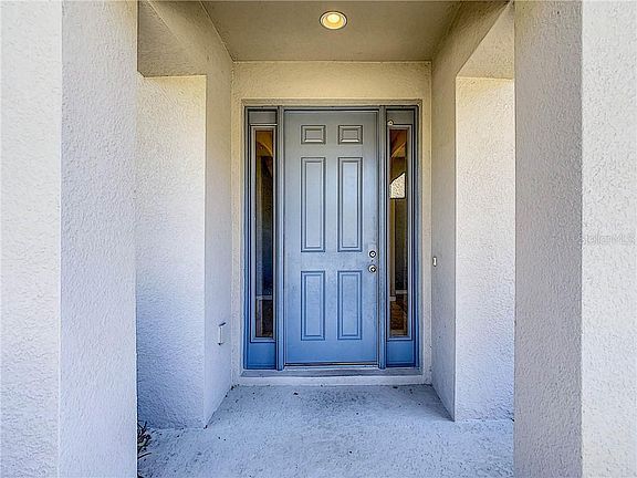 2nd image of 302 Maple Sugar Dr