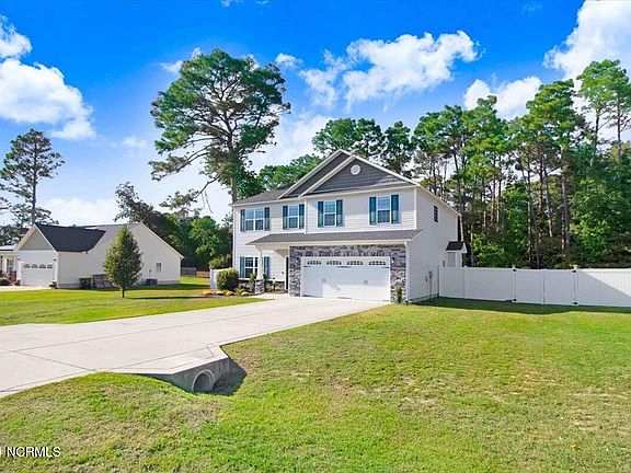 2nd image of 205 Plainfield Drive