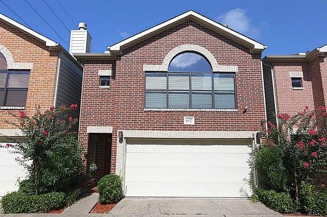 1st image of 8652 Meadowcroft Dr