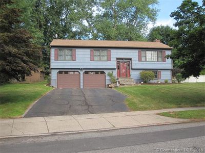 16 Wendy Rd, Milford, CT, 06460
