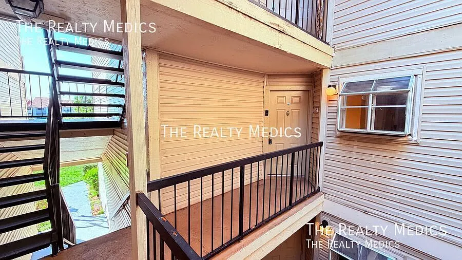 Charming 1 BR / 1 BA in Orlando! — Photo 4