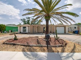 3320 Columbus Dr, Holiday, FL 34691