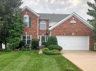 127 Bouquet Ct, O'Fallon, MO 63368
