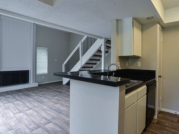 5th image of 614 S 1st St #918000