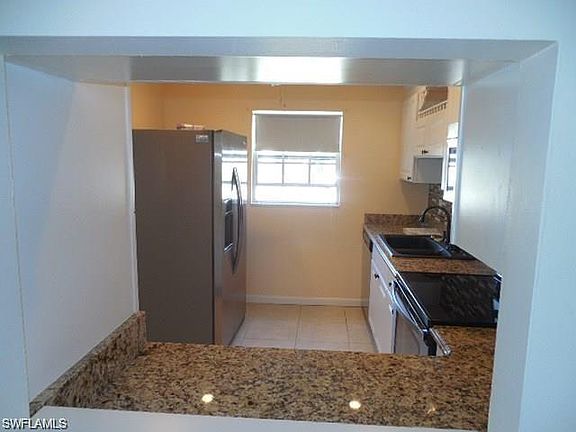 4th image of 7081 Esquire Ct