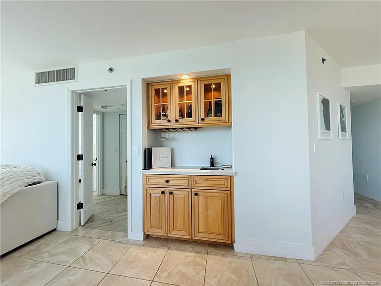 8800 S Ocean Dr #1201 — Photo 48
